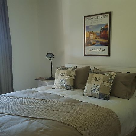 Bed and Breakfast Cromwell Lakeside B N B Экстерьер фото